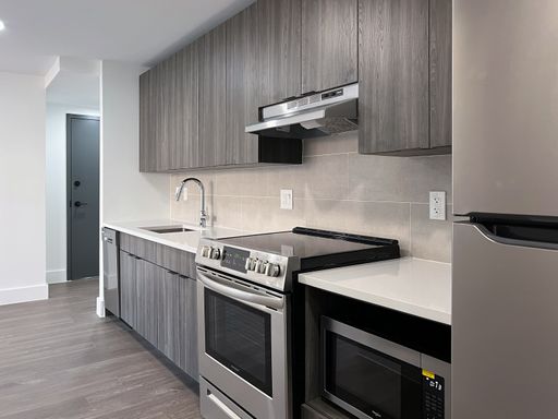 Discover Your Next Chapter at The Doreen — Utilities Included! – photo 1