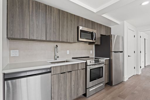 Discover Your Next Chapter at The Doreen — Utilities Included! – photo 1