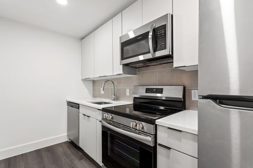 Charming Community on 14th Street NW! – photo 1