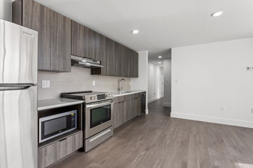 Discover Your Next Chapter at The Doreen — Utilities Included! – photo 1