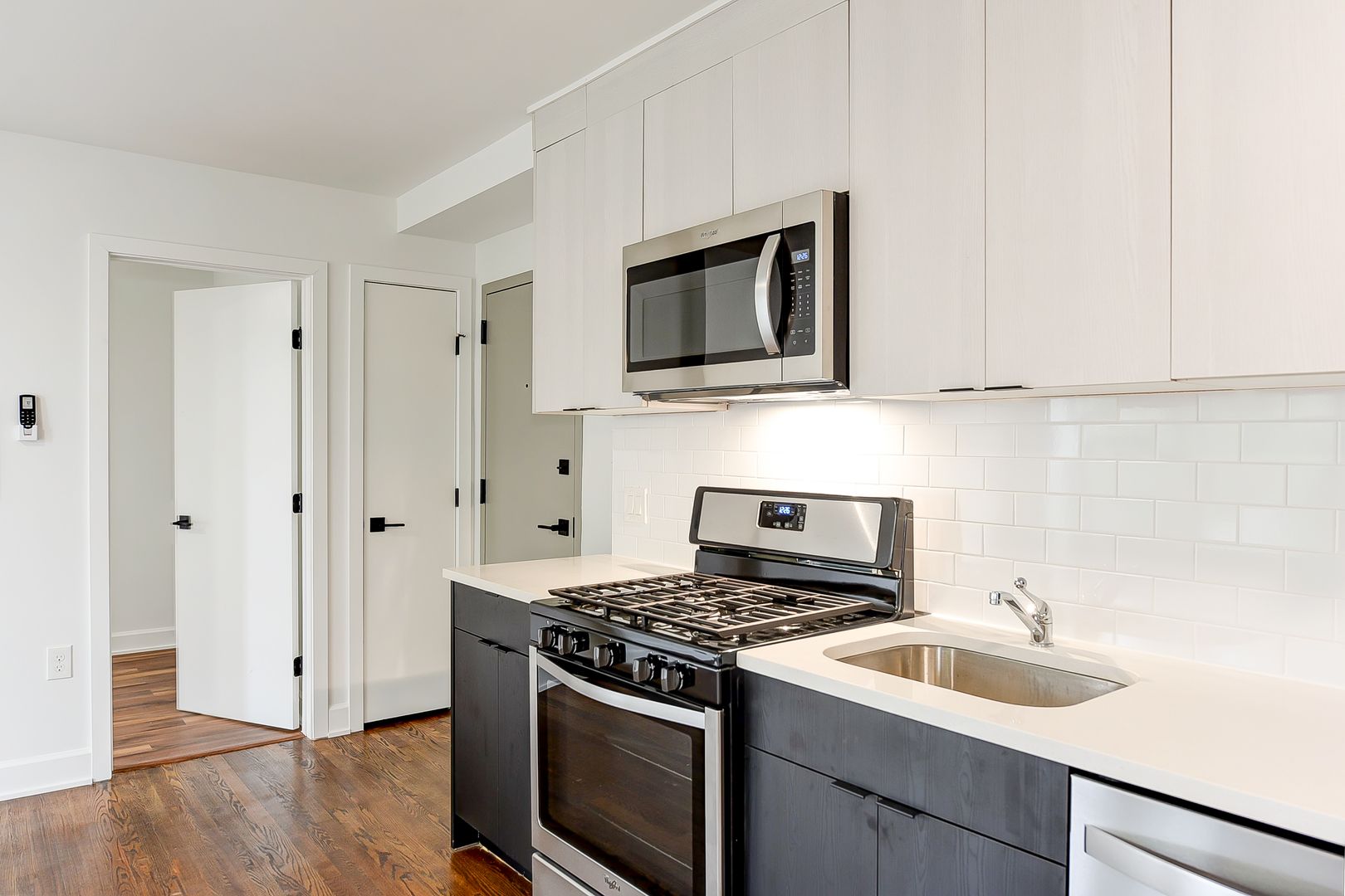 Washington Apartment: 1363 Peabody St NW
