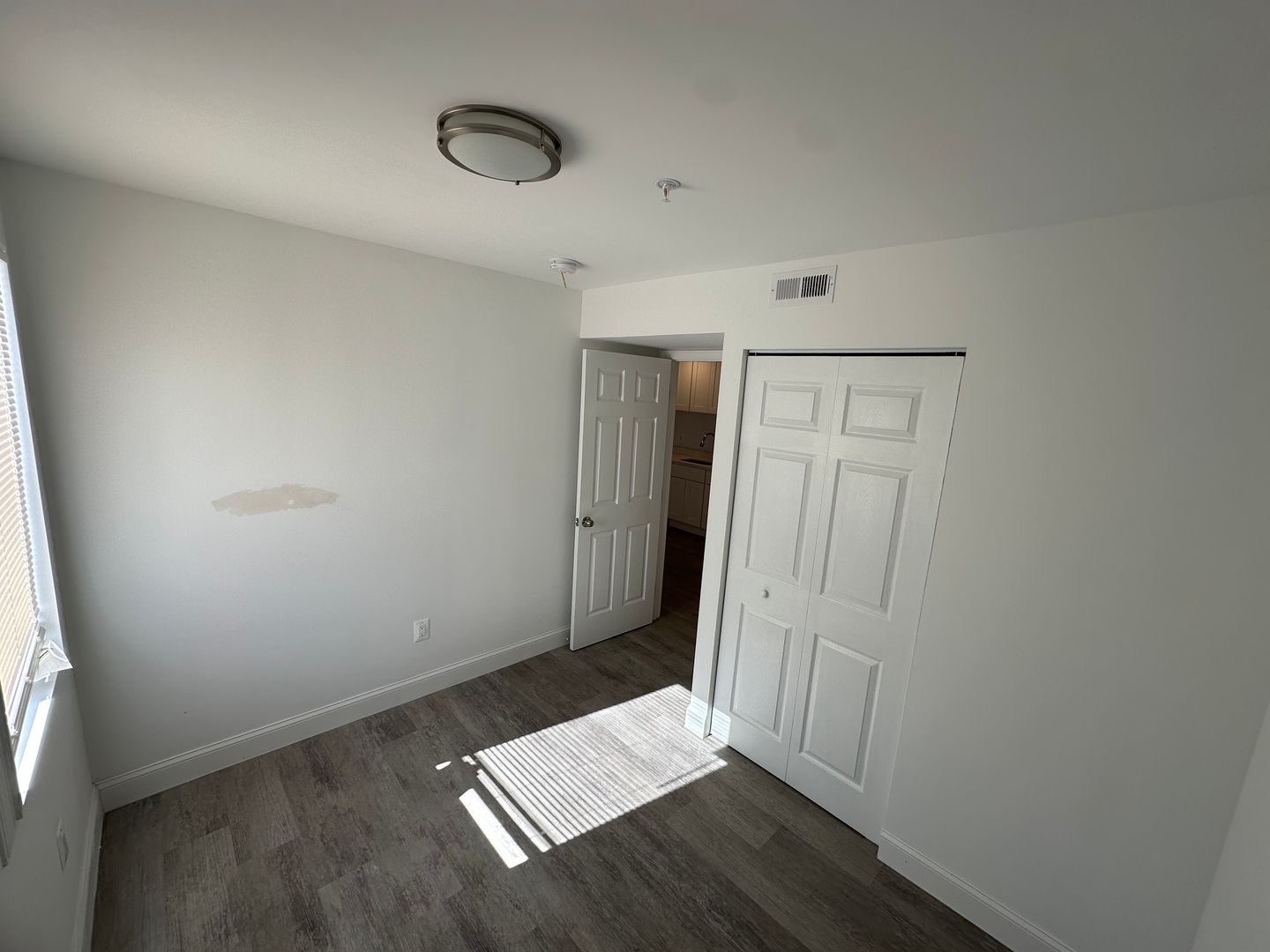 Washington Apartment: 313-15 Anacostia Rd SE