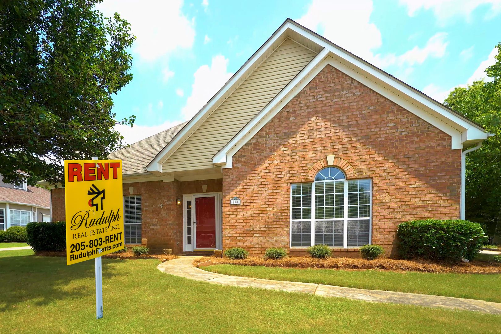Helena House: 230 Chadwick Lane