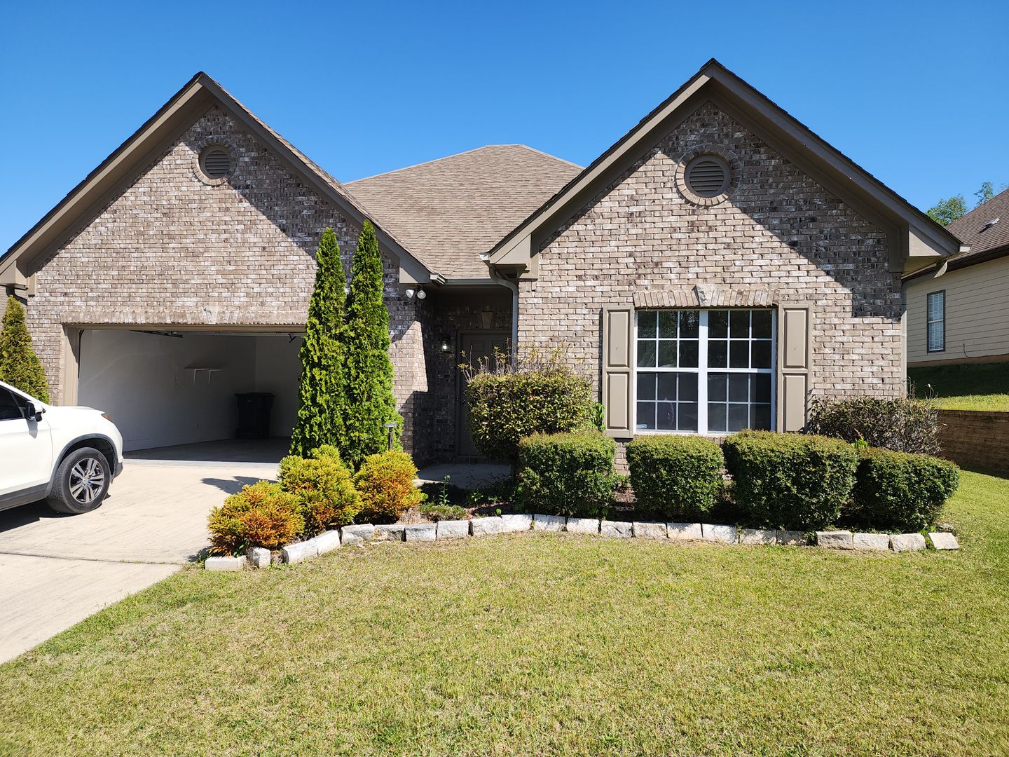 Calera House: 446 Savannah Cove