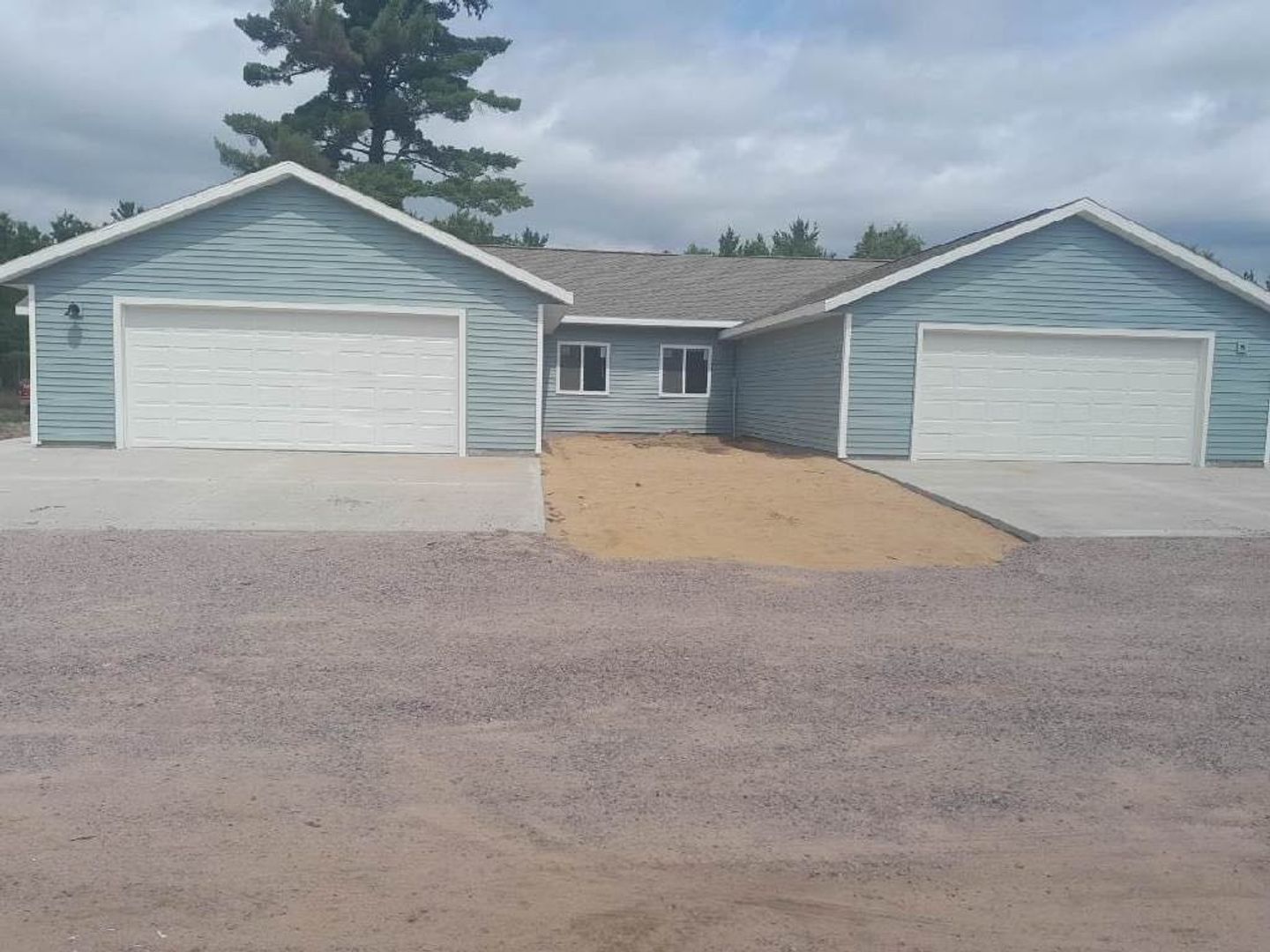Wisconsin Rapids Townhome: 14520 Hwy 13 S