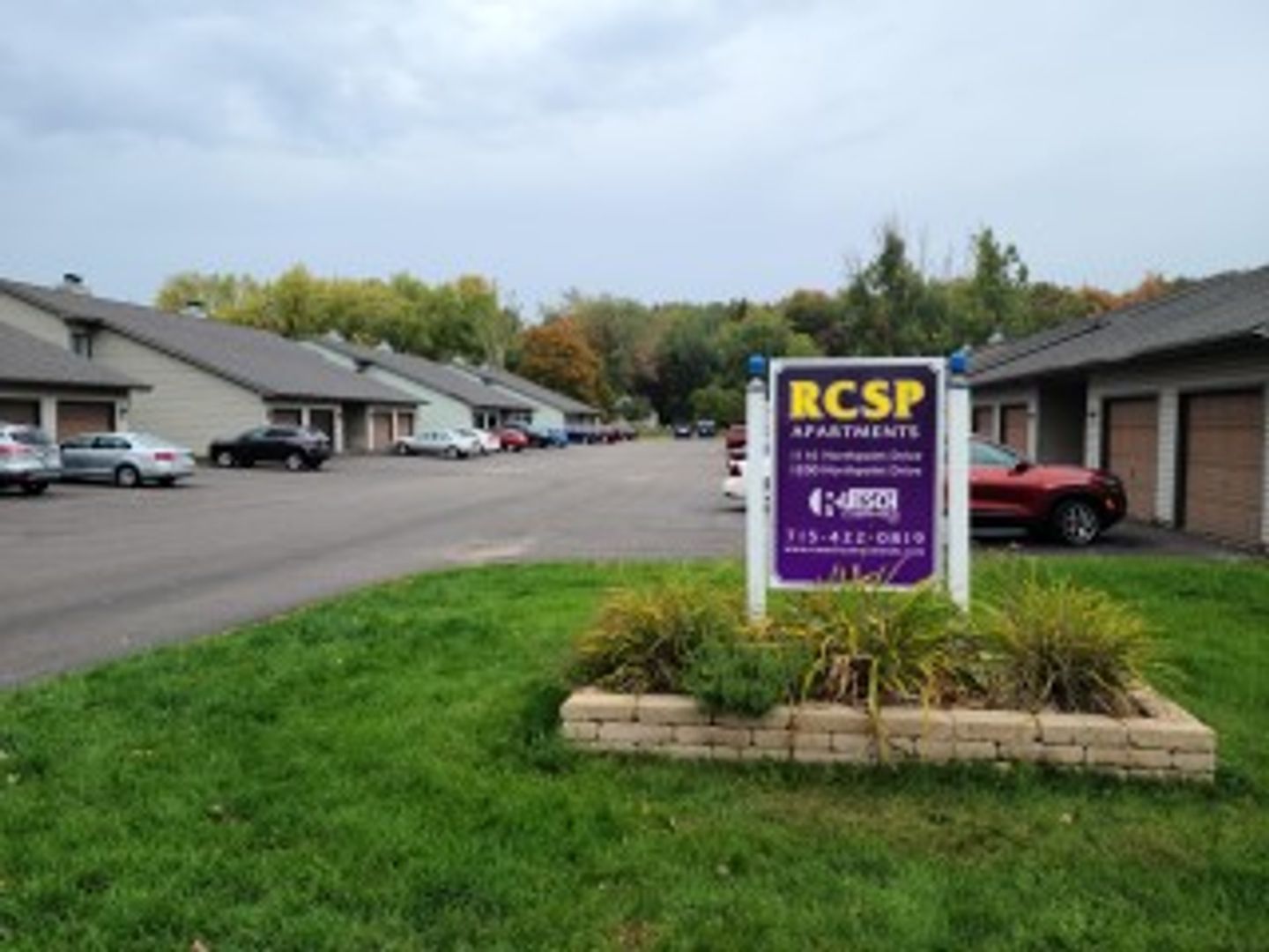 Stevens Point Apartment: 1116 North Point Drive