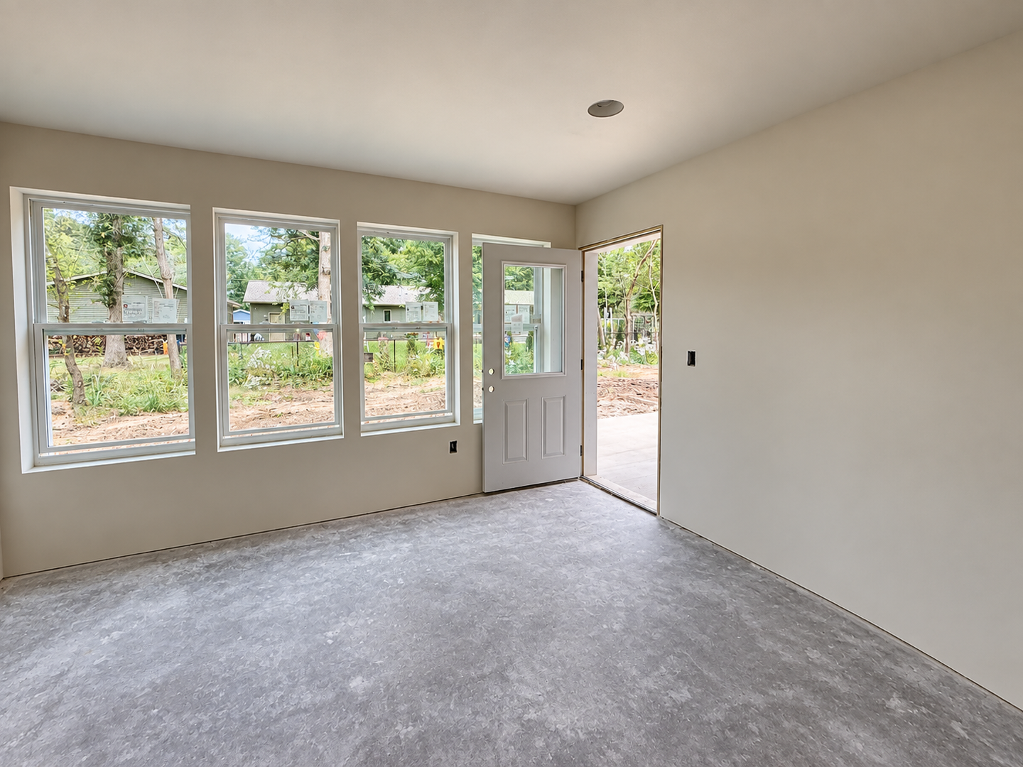 Wisconsin Rapids Apartment: 1410/1412 24th Ave