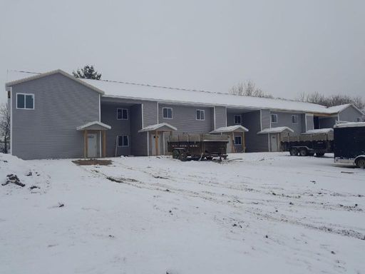 Upper 2 Bedroom Apartment