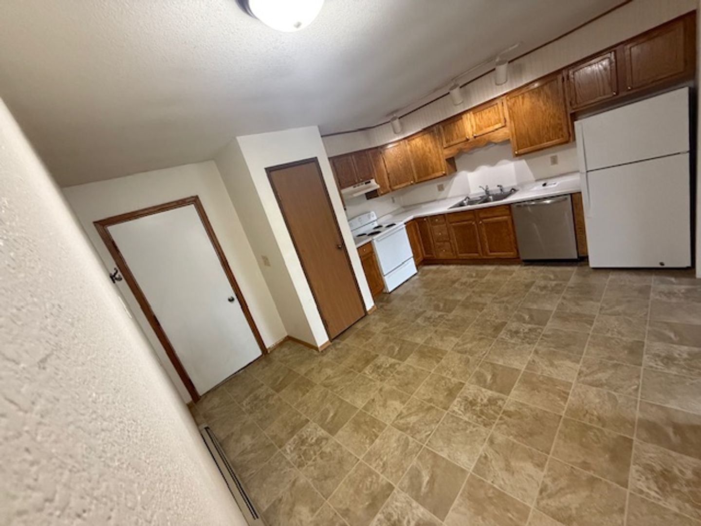 Stevens Point Apartment: 1200 North Point Drive
