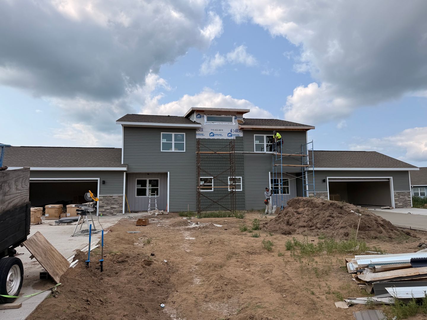 Plover Apartment: 3040 Bennington Place