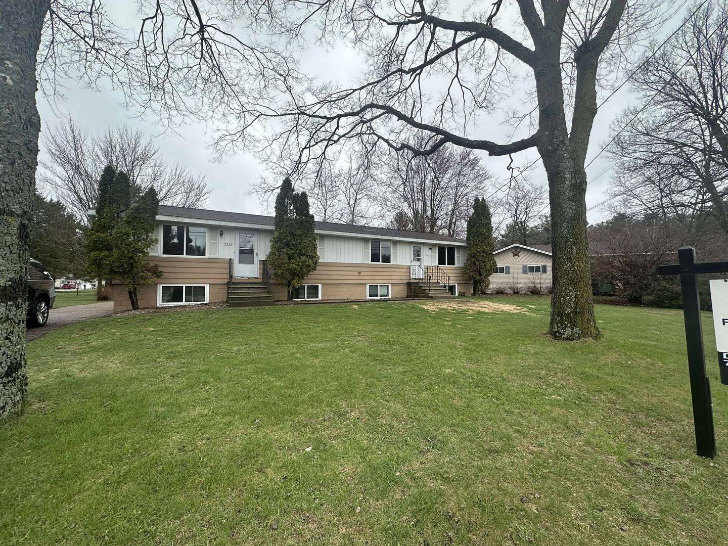 Wisconsin Rapids Townhome: 2322 2nd Ave S