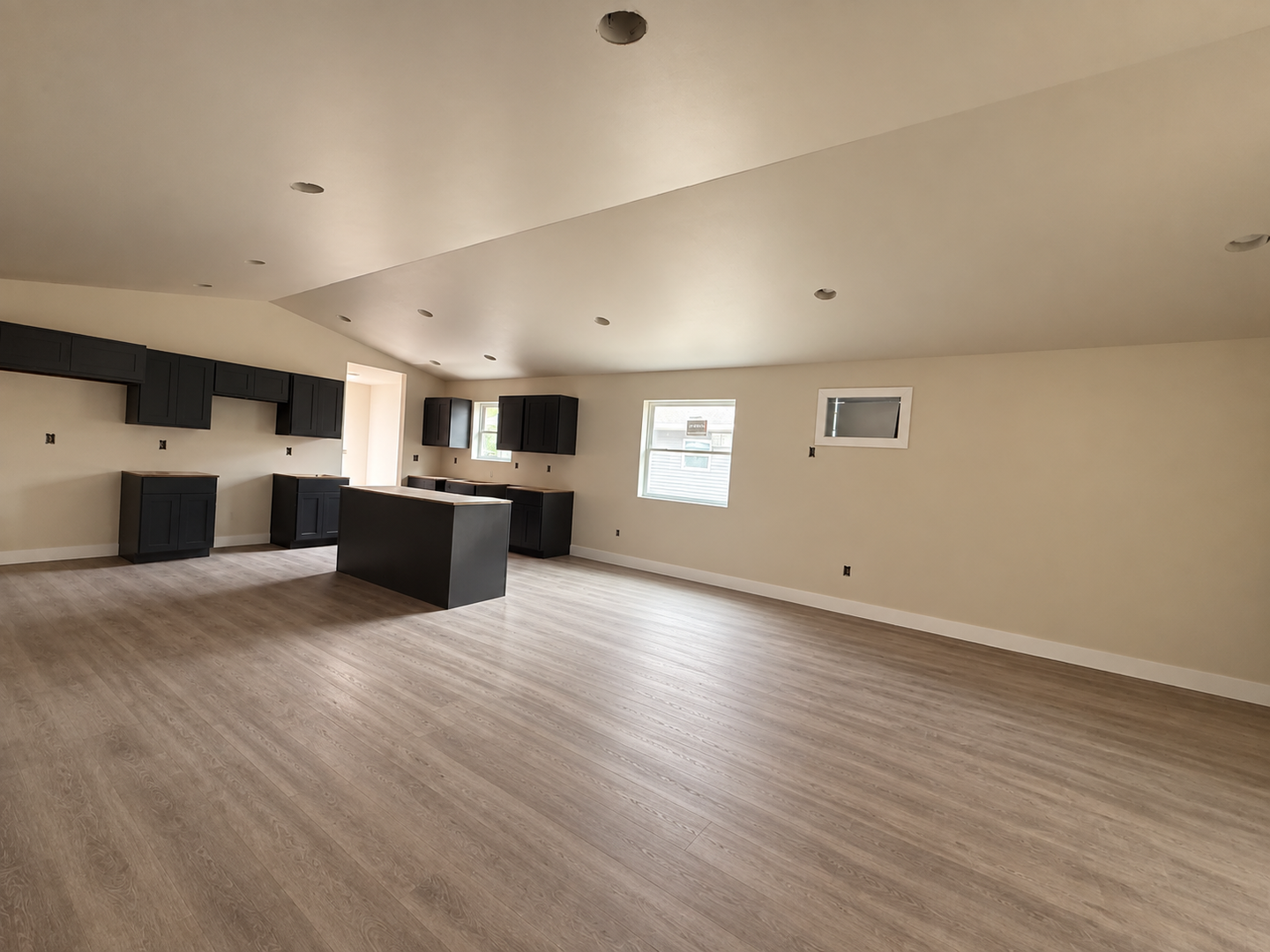 1340 24th Ave 2 of 8