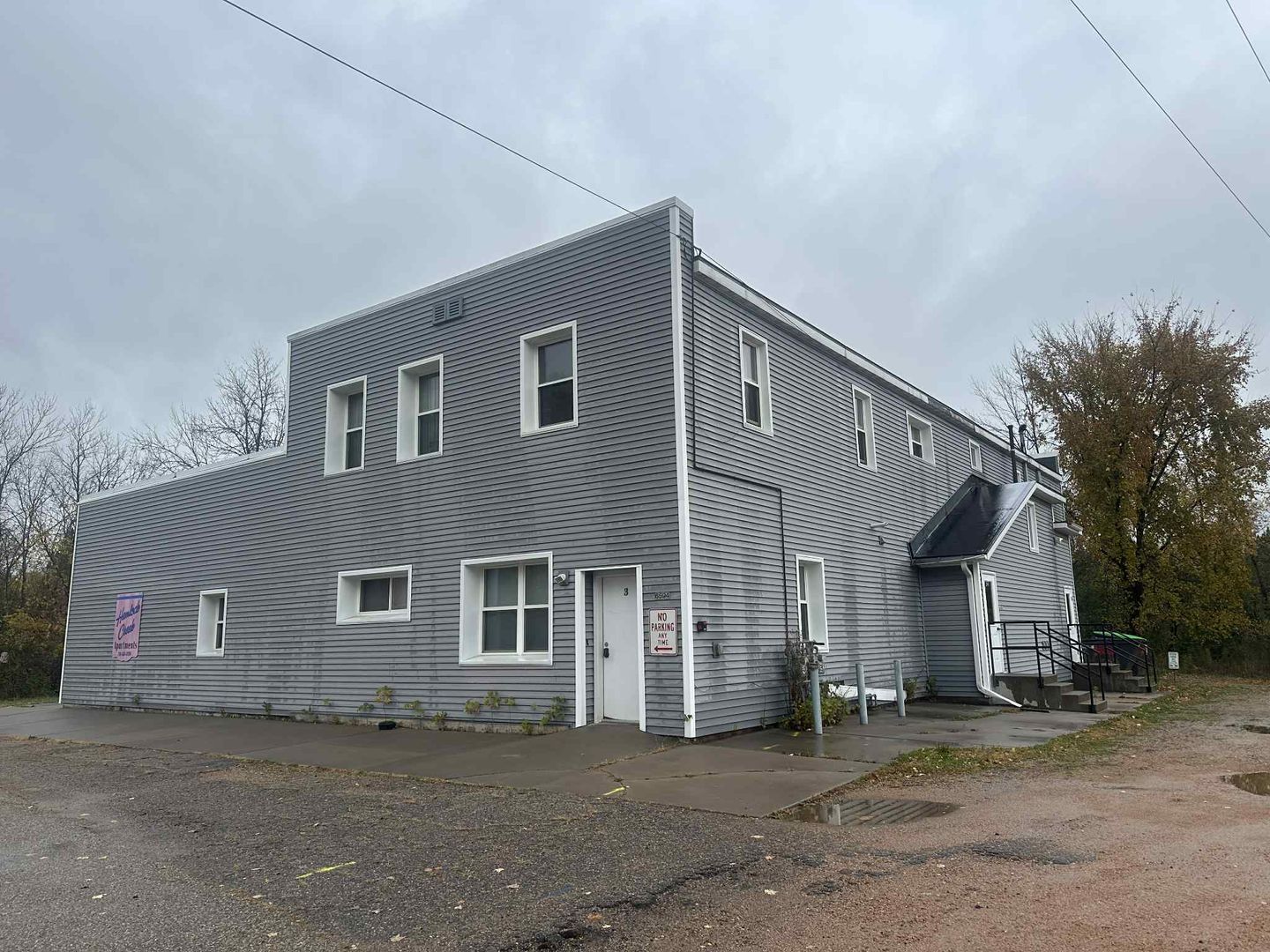 Vesper Apartment: 6594 Cameron Ave