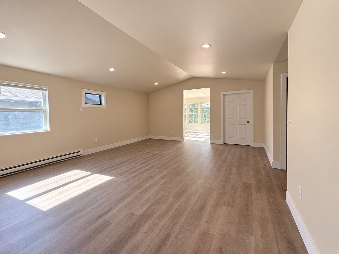 1340 24th Ave 3 of 8
