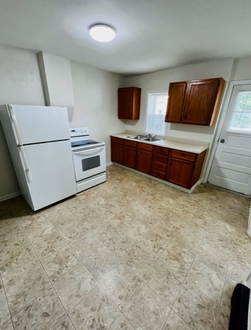 Shawano Multiplex: 414-416 S Andrews St