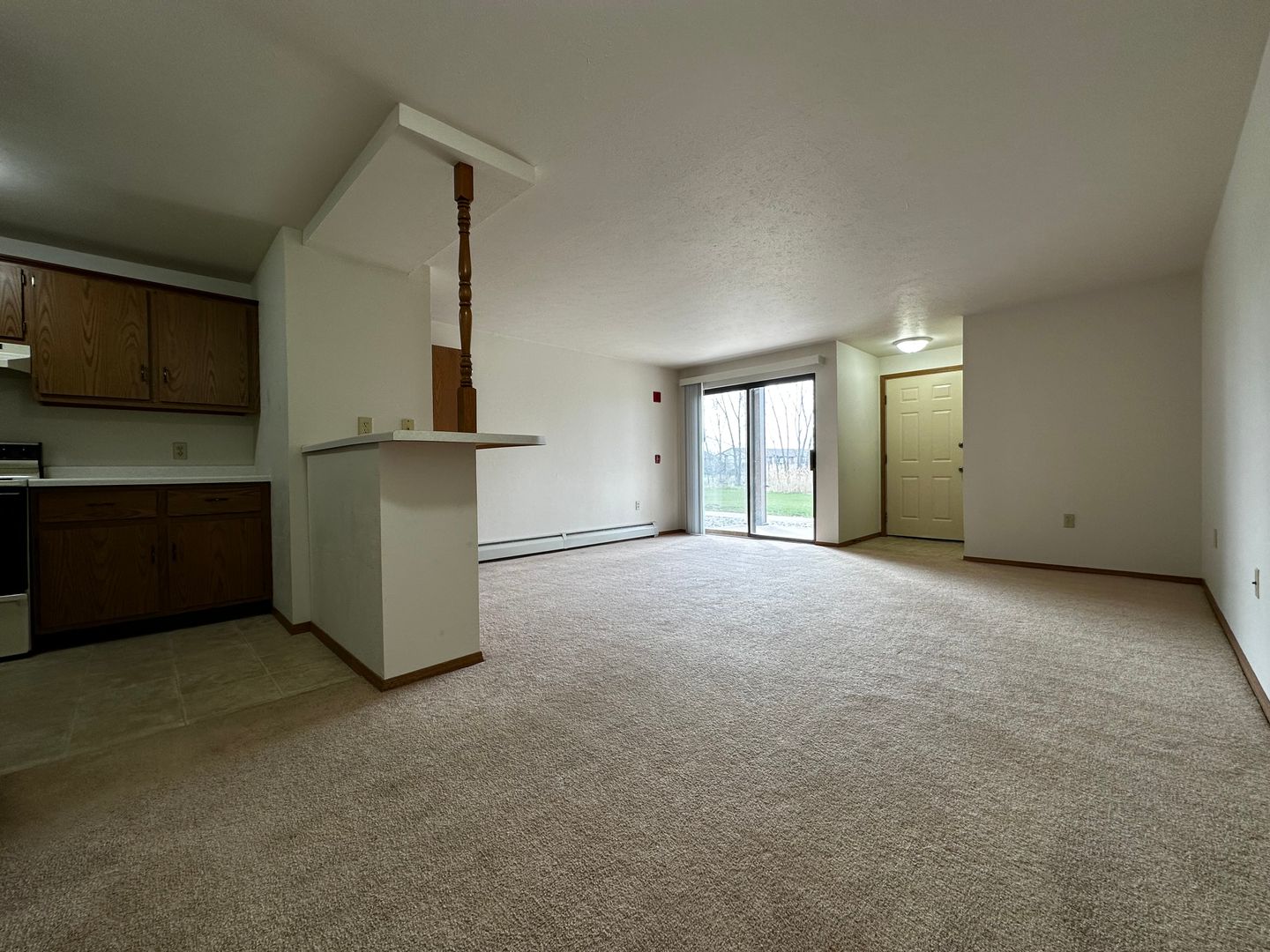 Green Bay Apartment: 1793 Eldorado Dr.