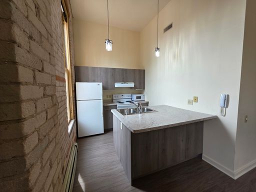2 Bedroom, 2 Bathroom Industrial Apartment