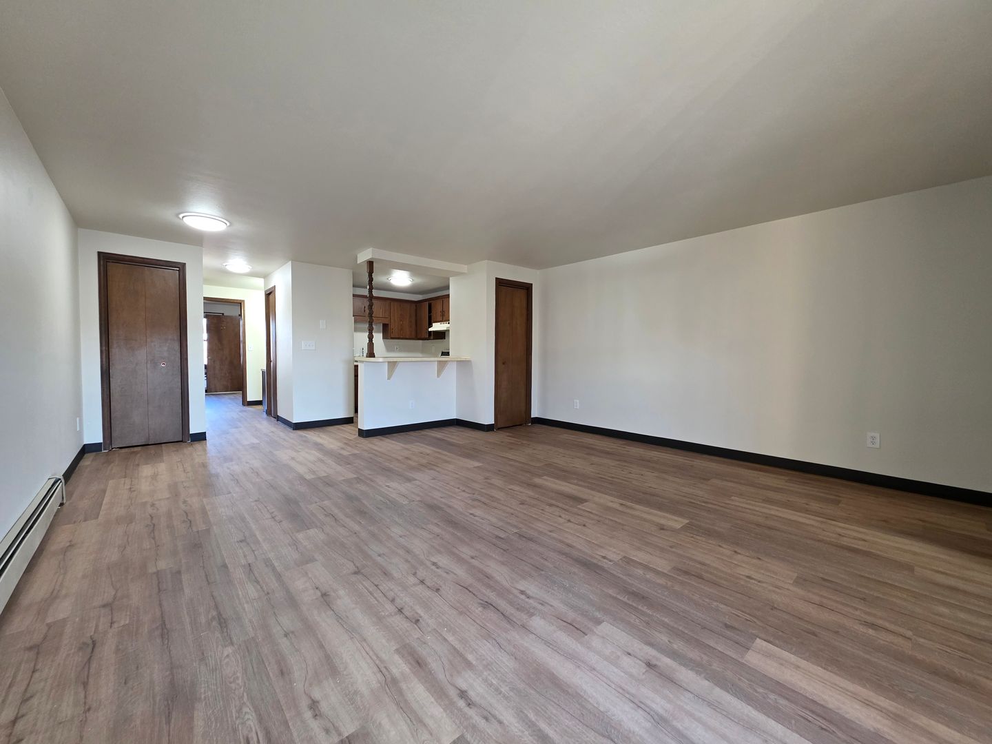 Green Bay Apartment: 1760 Eldorado Dr.