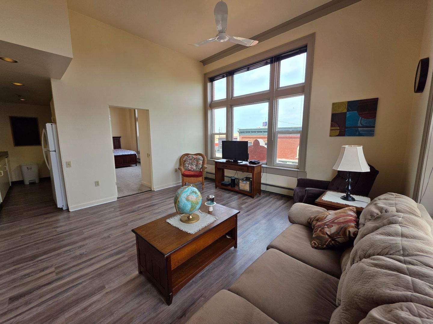 Marinette Apartment: 1713 Dunlap Ave