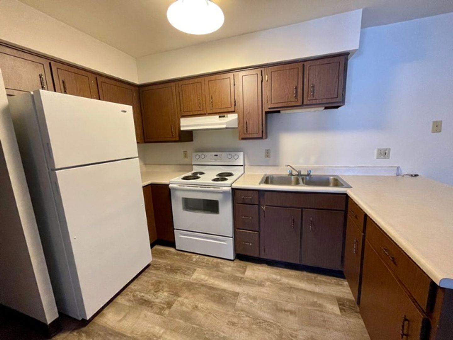 Marion Apartment: 101 Riverview Dr