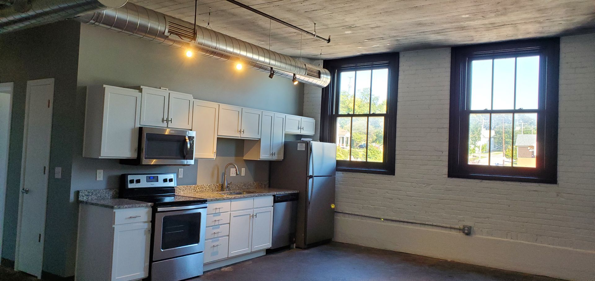 Davenport Apartment: Pershing Hill Lofts LLC