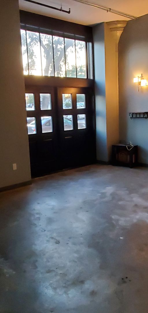 Davenport Apartment: Pershing Hill Lofts LLC