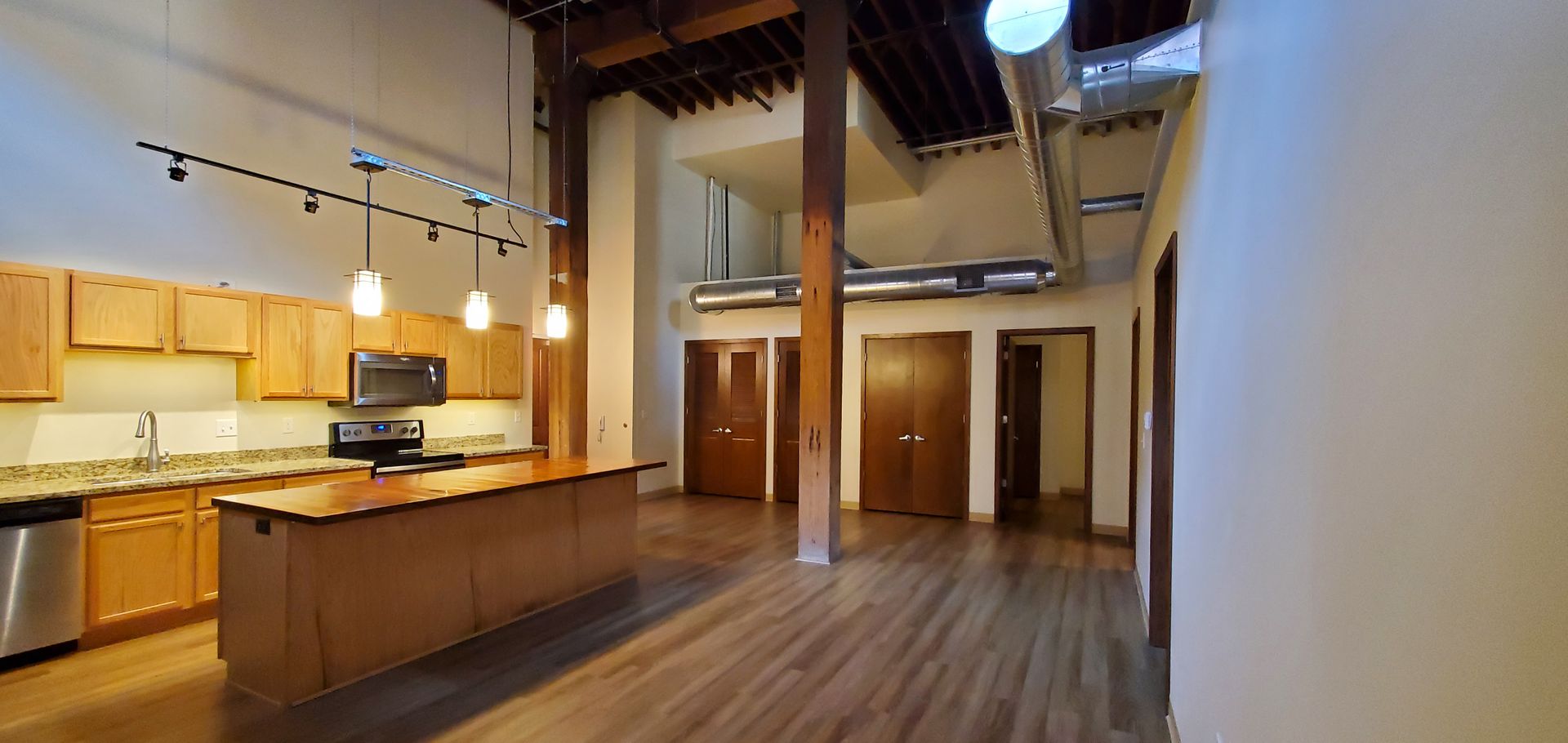 Davenport Apartment: Pershing Hill Lofts LLC