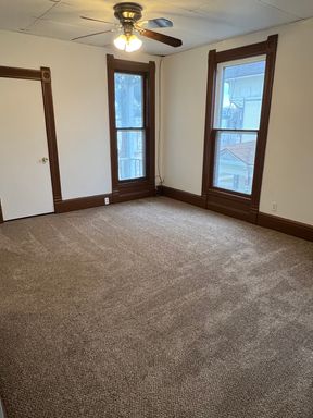 416 7th Avenue S - 416 7th Avenue S, Unit C, Clinton, IA 52742