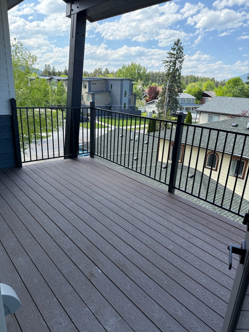 Whitefish Apartment: 702 Victory Lane