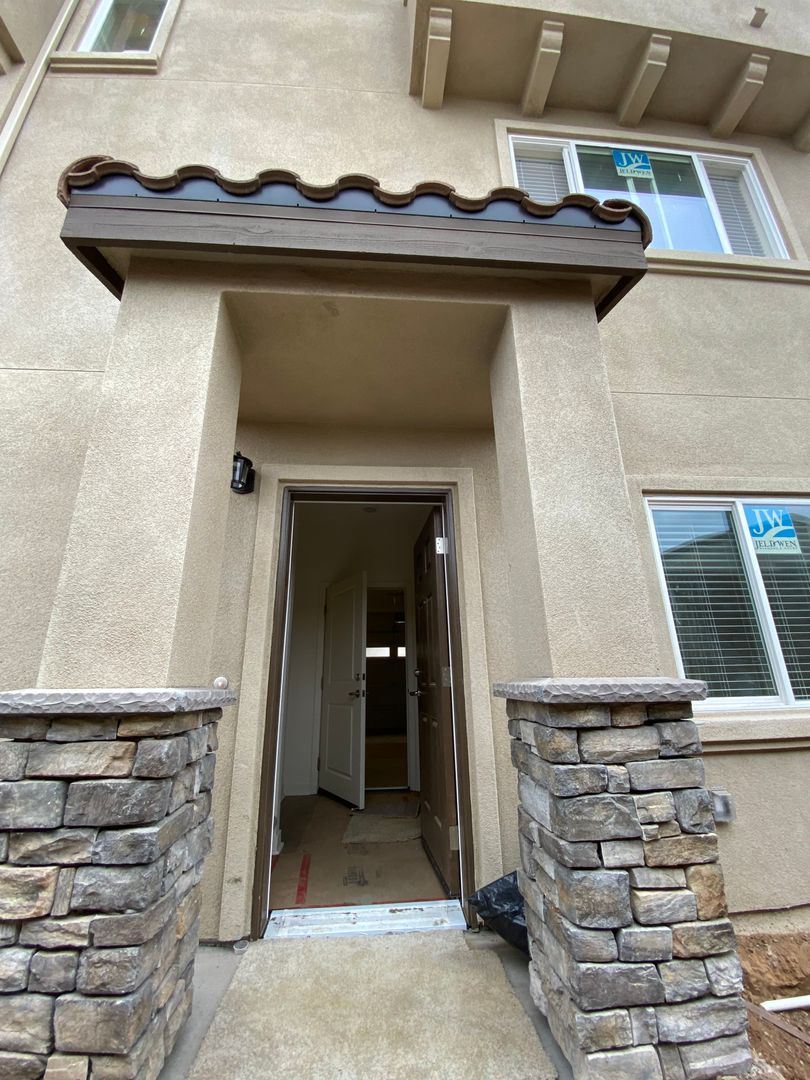 Santee Apartment: 9946 Buena Vista Avenue