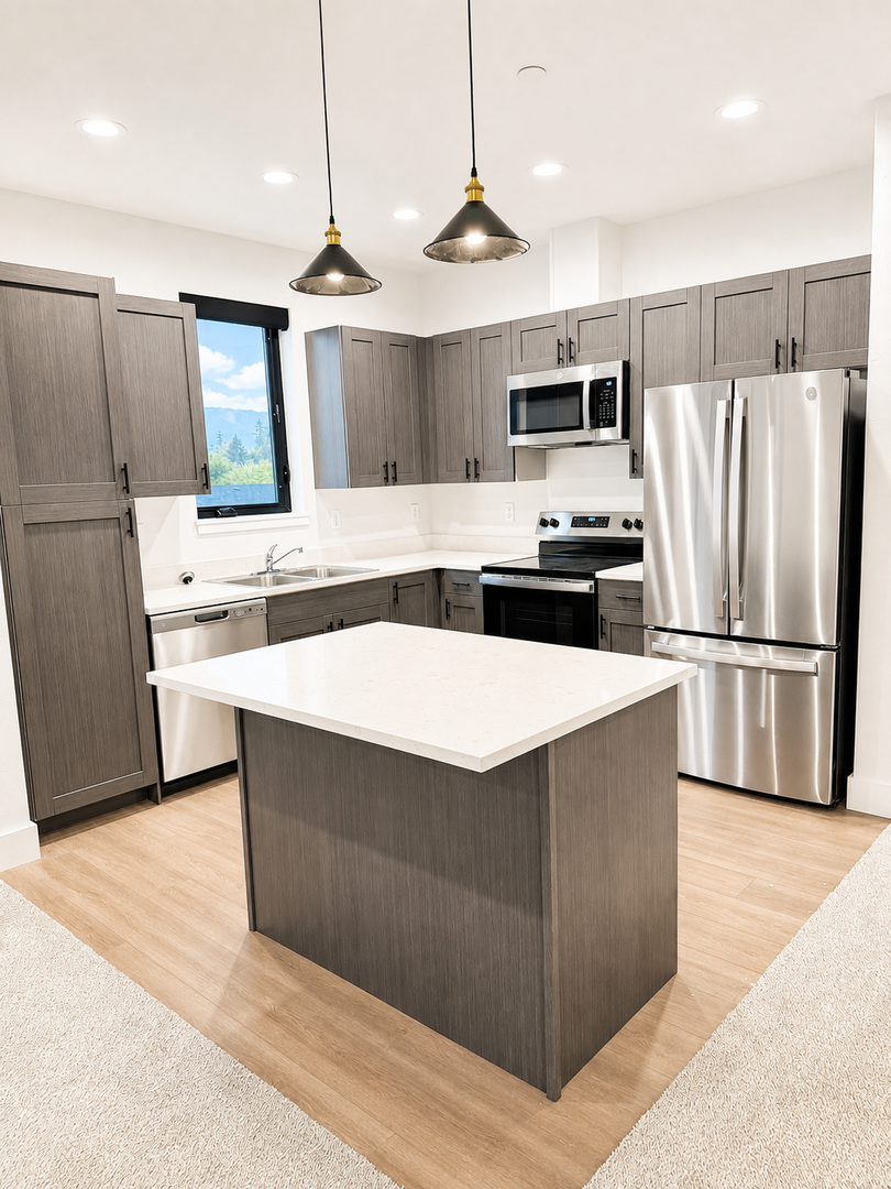 Whitefish Apartment: 711 Victory Lane