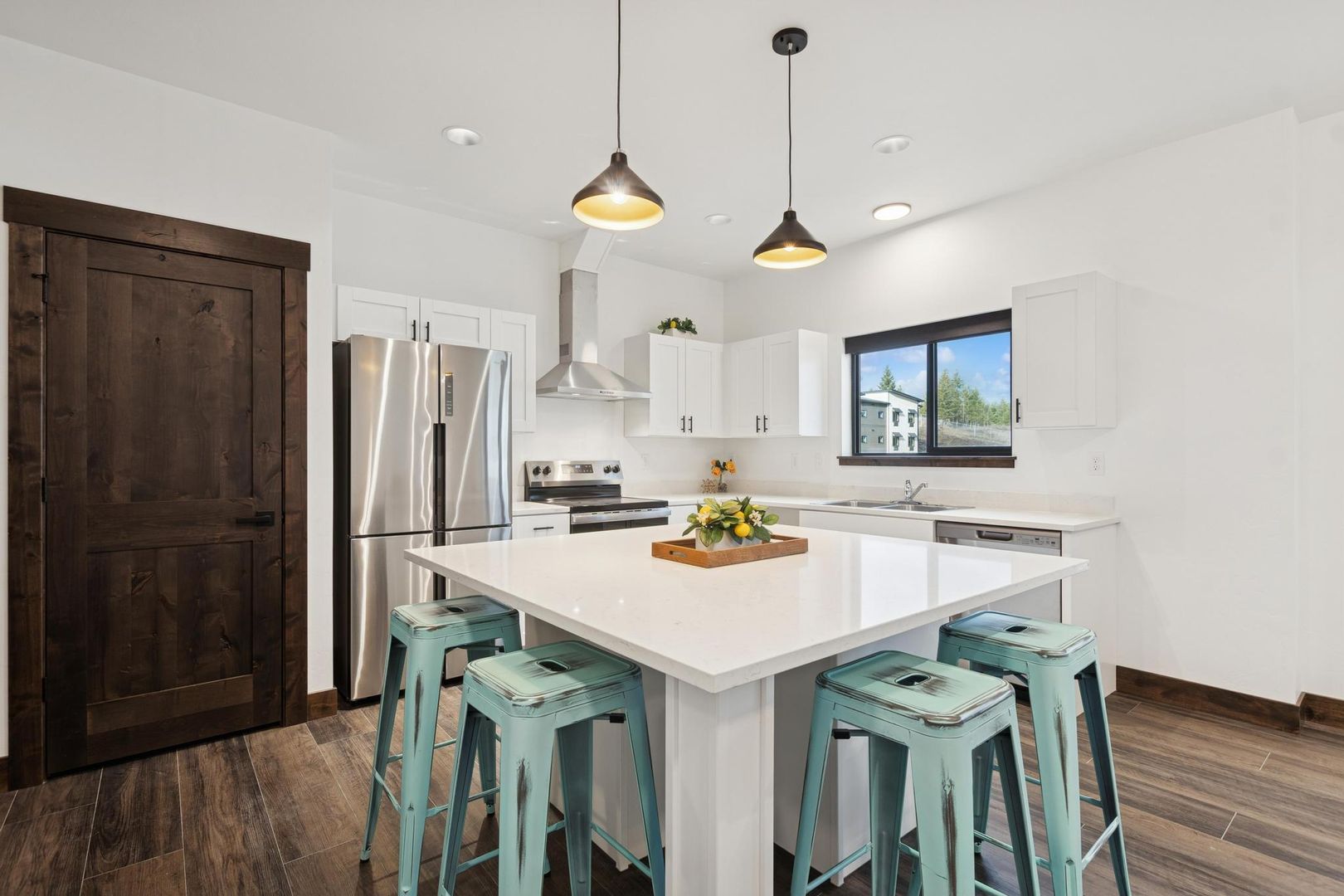 Whitefish Apartment: Wildcat Way