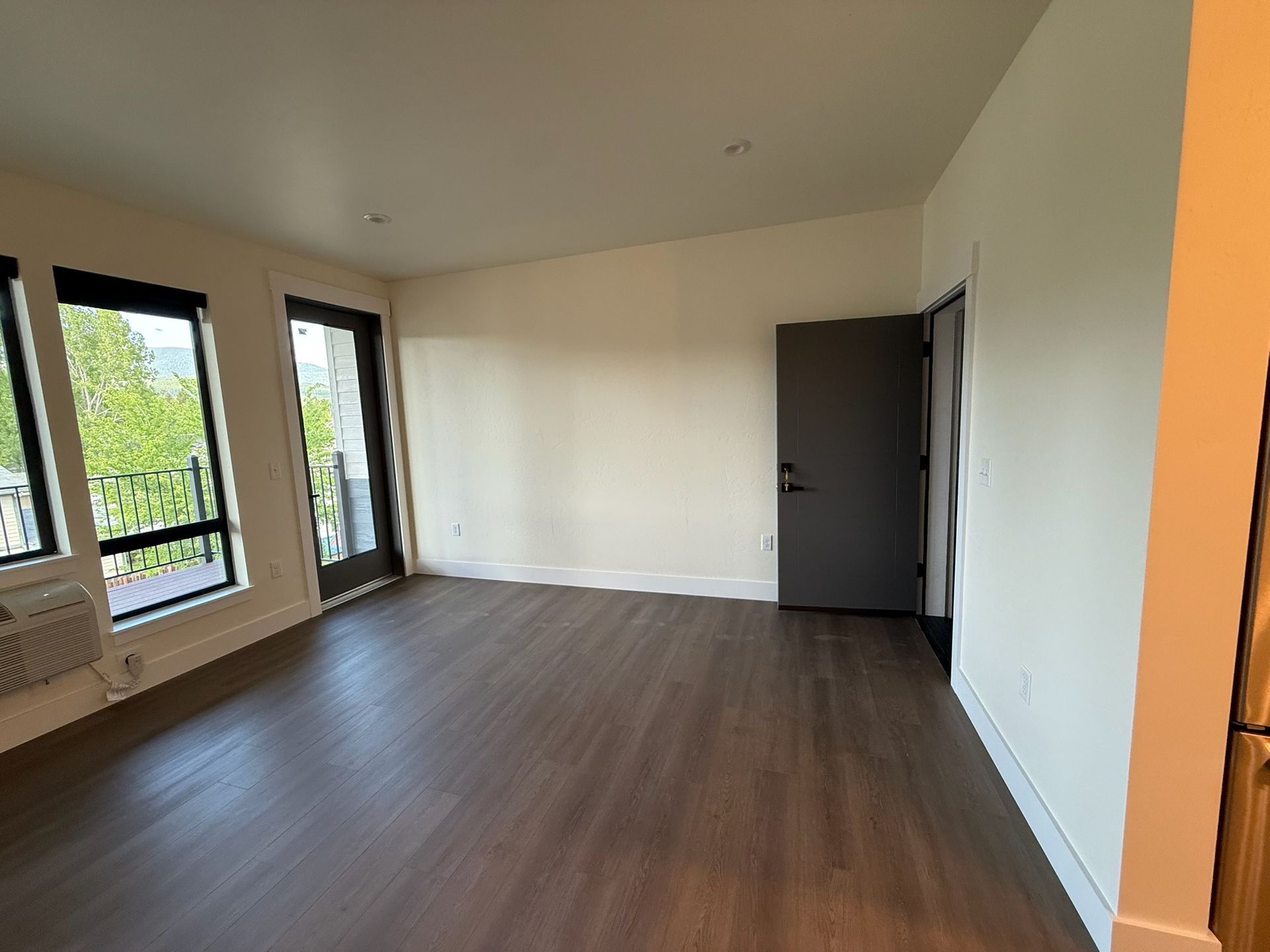 Whitefish Apartment: 707 Victory Lane
