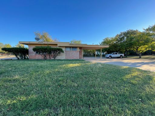 Prime Commercial Space for Lease – 3328 Ave B, Fort Worth, TX 76105 – photo 1