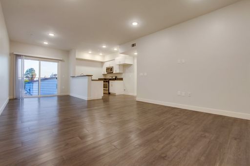 15150 Roxford St. - 208, Sylmar, CA 91342