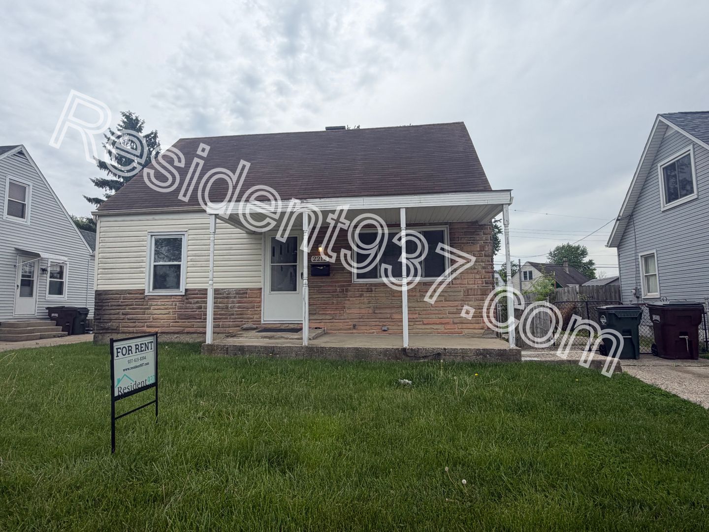 Kettering House: 2212 Farmside Dr