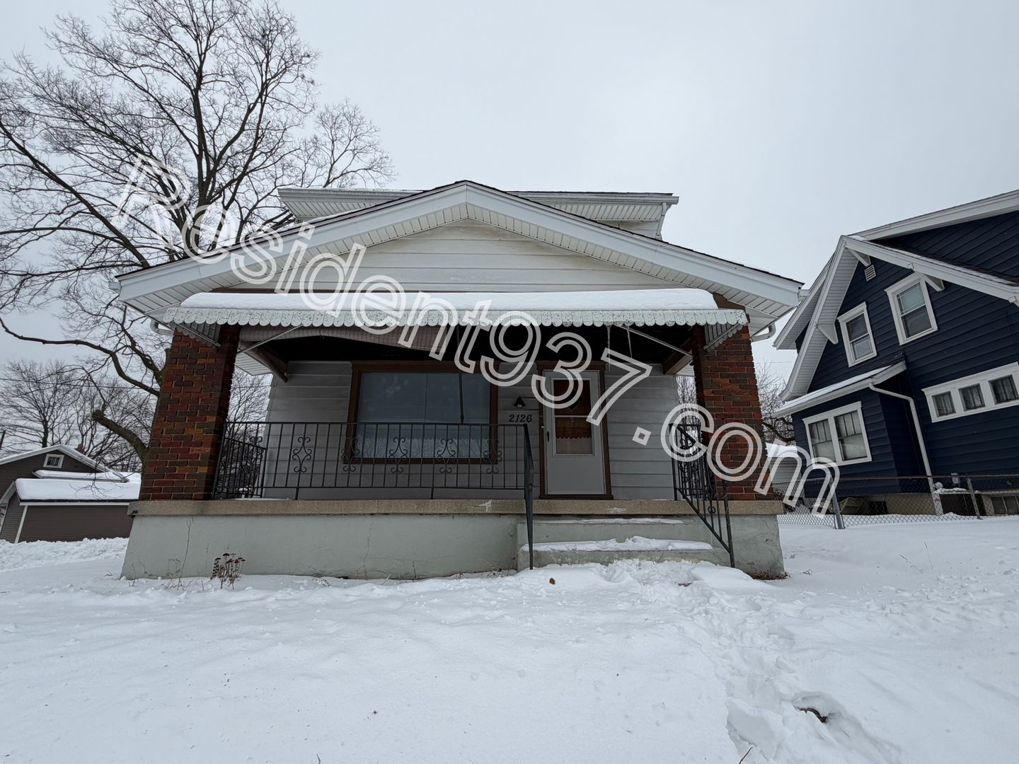 Dayton House: 2126 Revere Ave