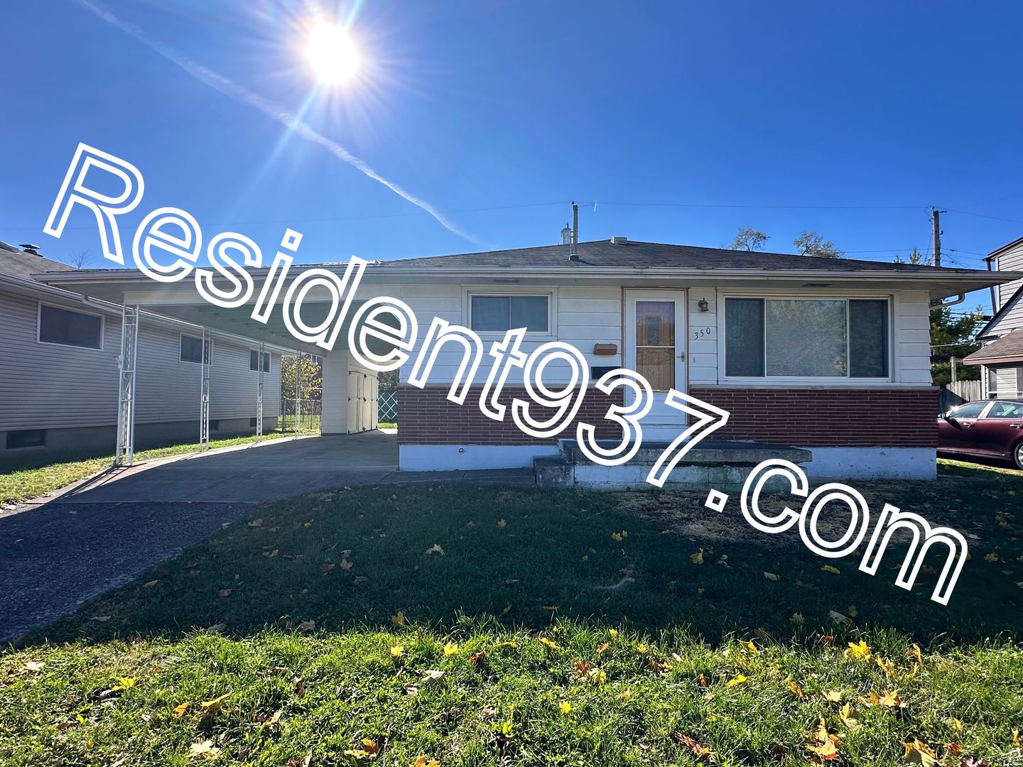 Fairborn House: 350 E Whittier Ave