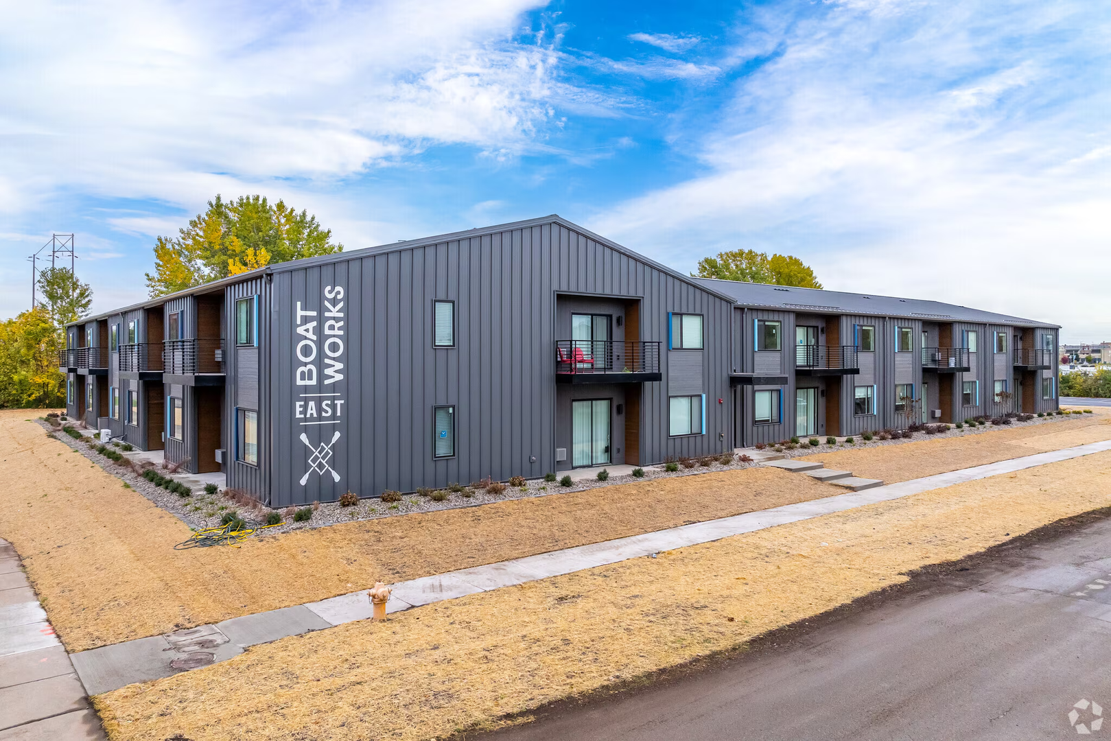 Oshkosh Apartment: 450 W 4th Avenue