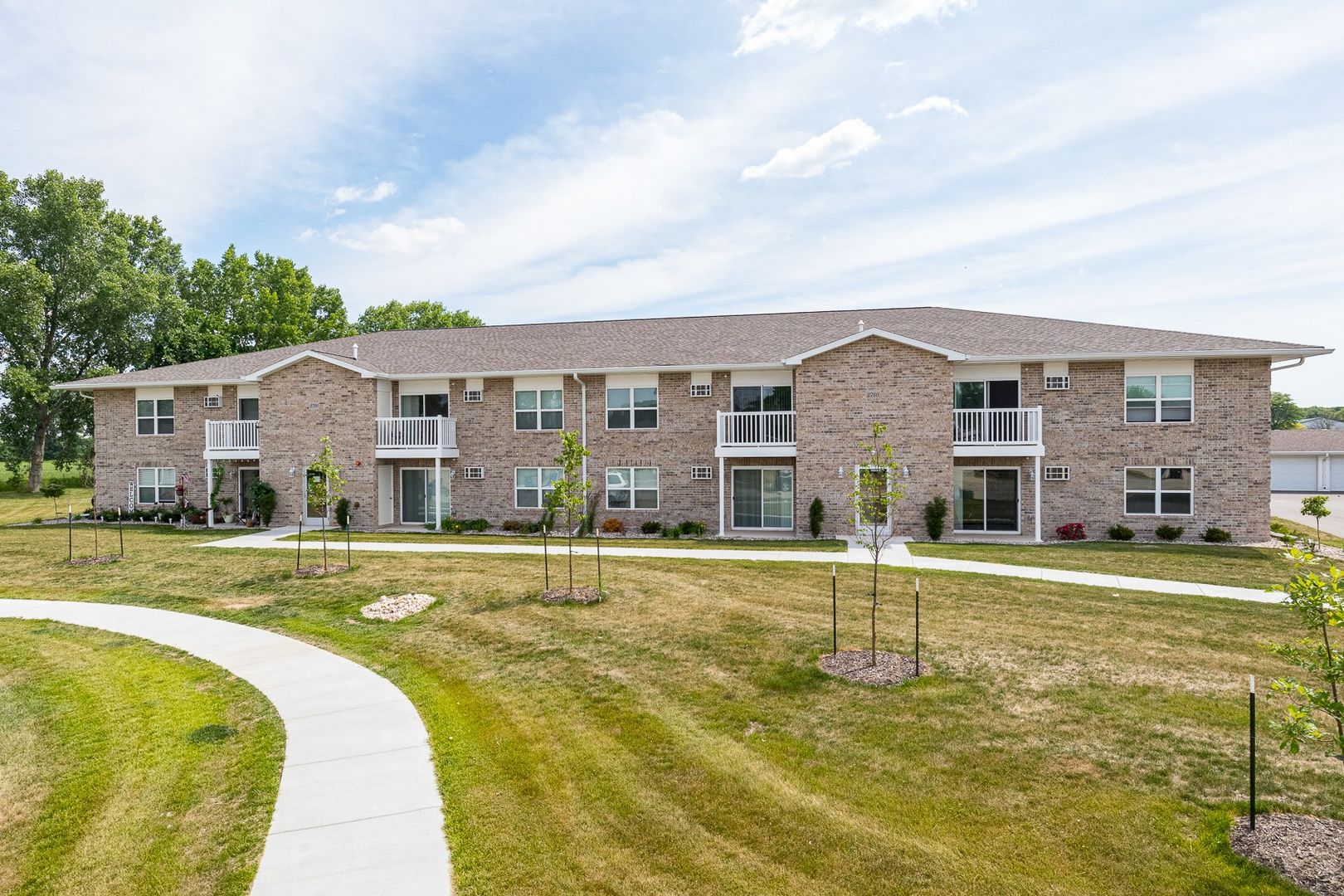 Oshkosh Apartment: 2730 - 2790 Minerva Street