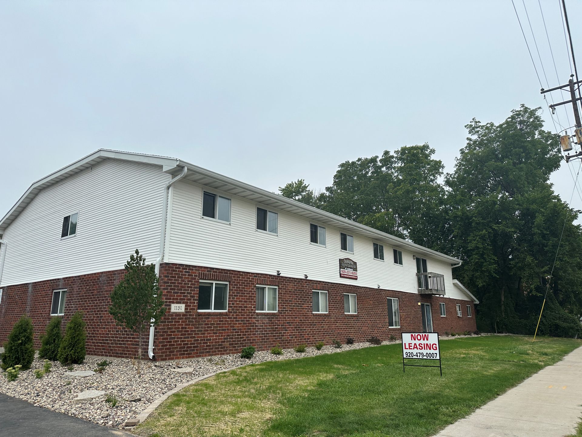 Oshkosh Apartment: 1143 - 1151 High Avenue