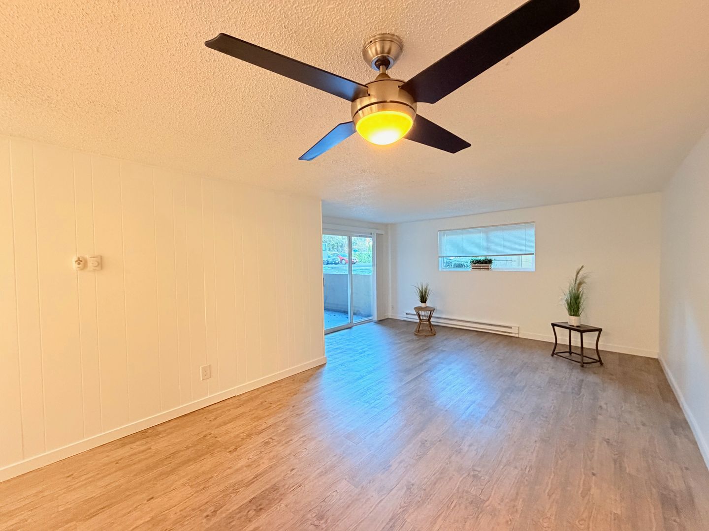 Seattle Apartment: 11300 3rd Avenue NE