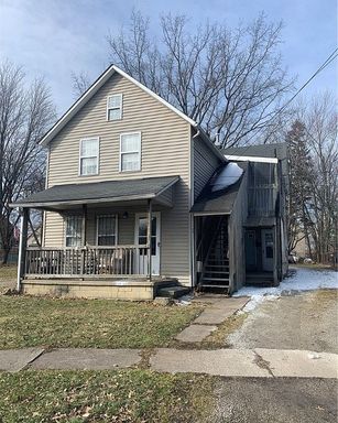 1 bedroom, 1 bath down unit