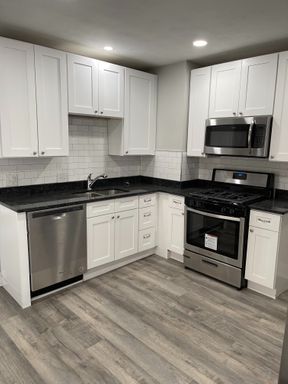 2 bedroom 2 and half bath townhome South Columbus – photo 1