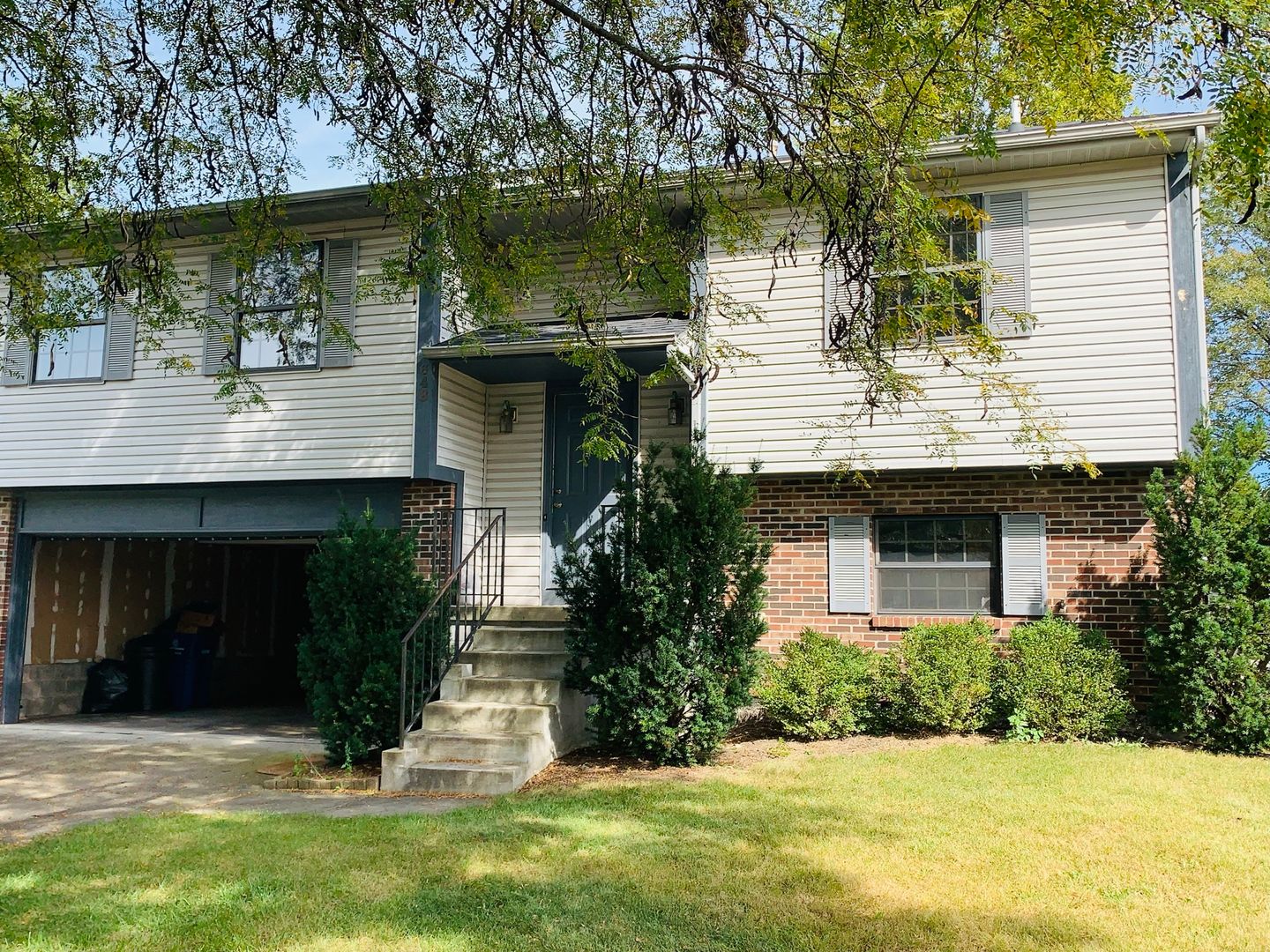 Columbus House: 648 Gahanna Higlands Drive