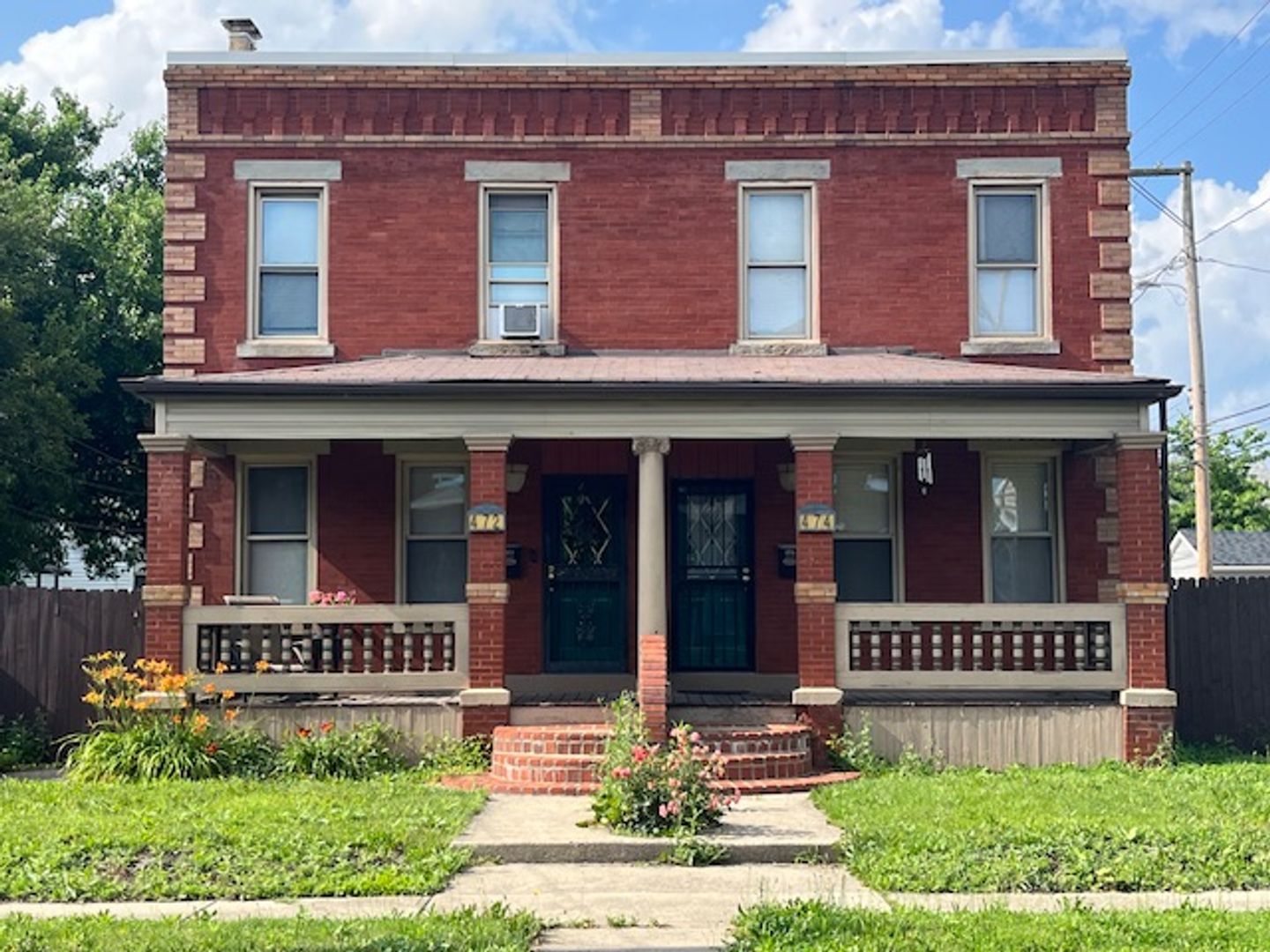 Columbus House: 472-474 E. Gates Street - 474