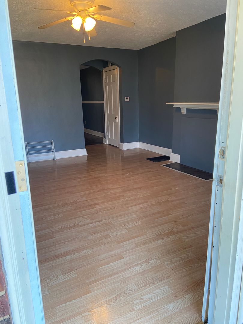 Columbus Apartment: 830-836 Berkeley Rd