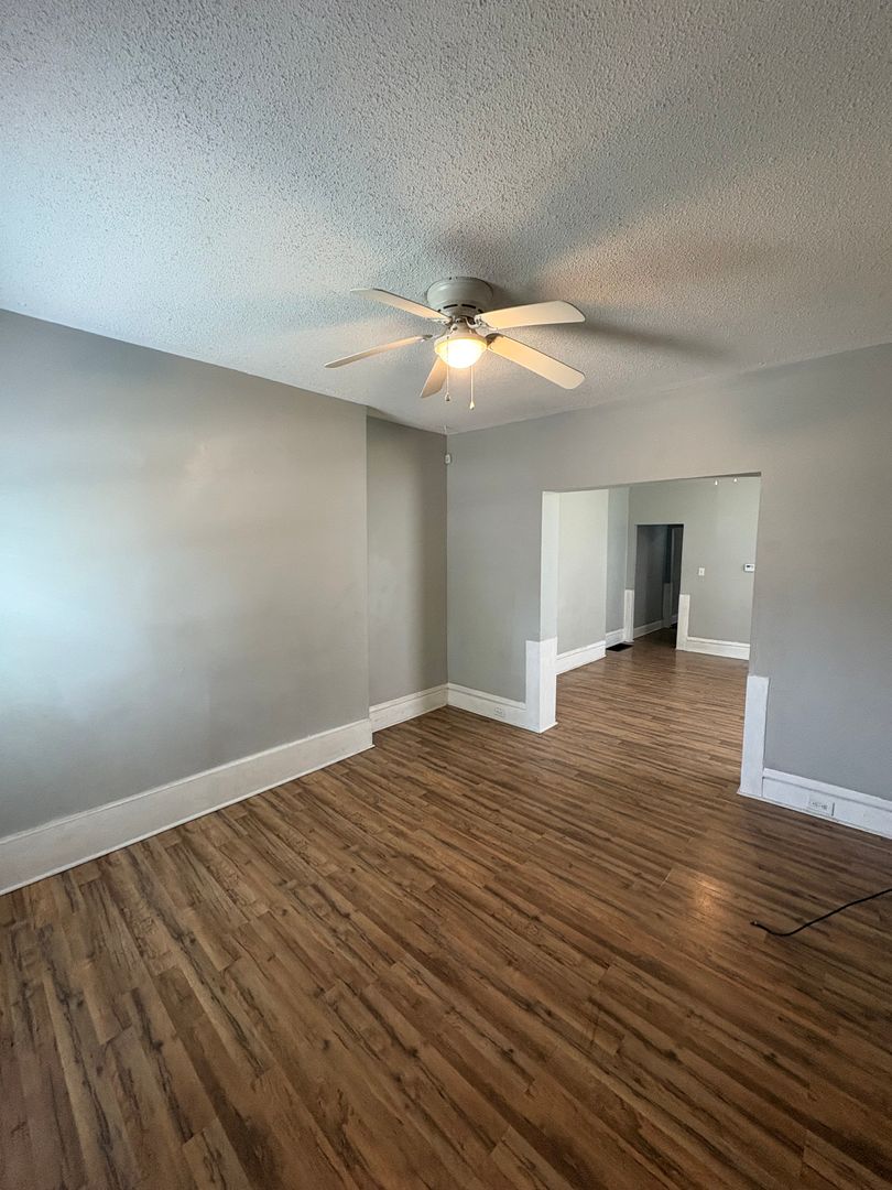Columbus Apartment: 1208-1210 Wager St