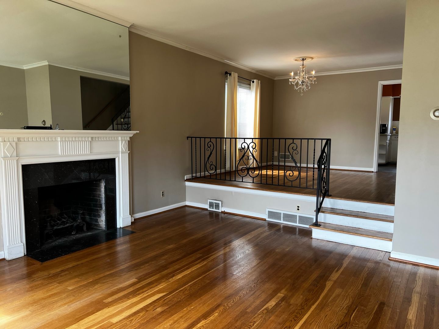 Upper Arlington Apartment: 2116-2122 Farleigh