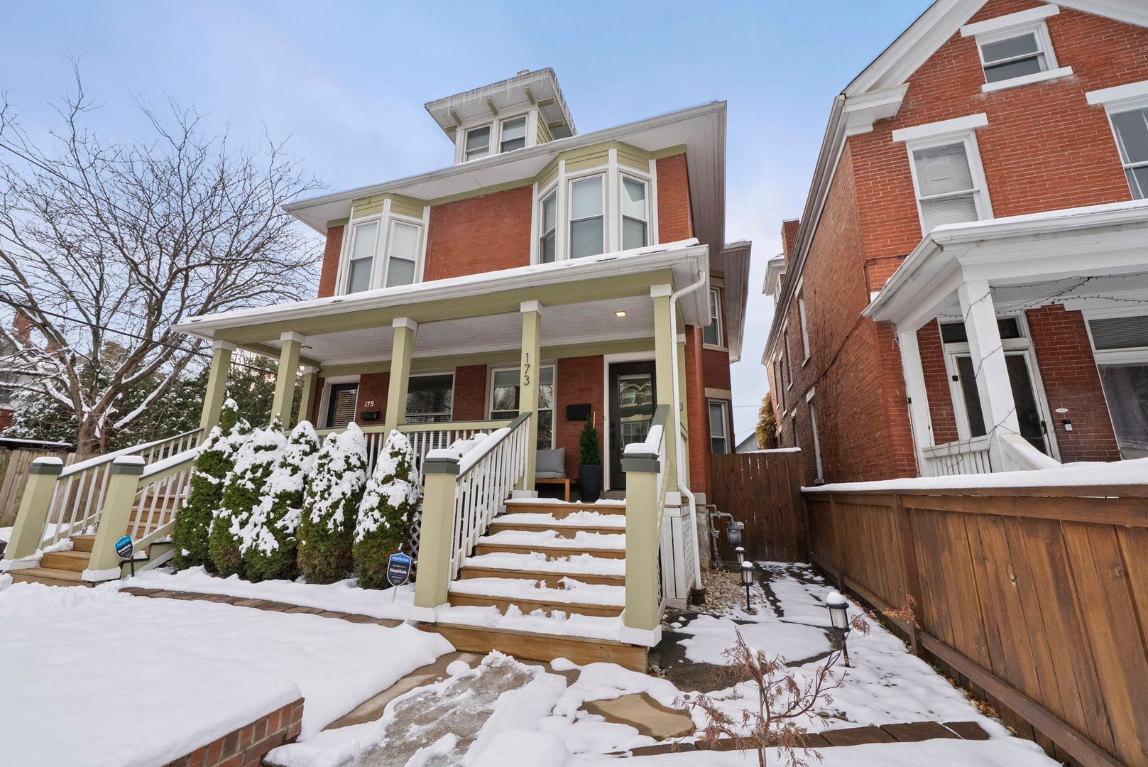 Columbus Townhome: 173 S 18th St